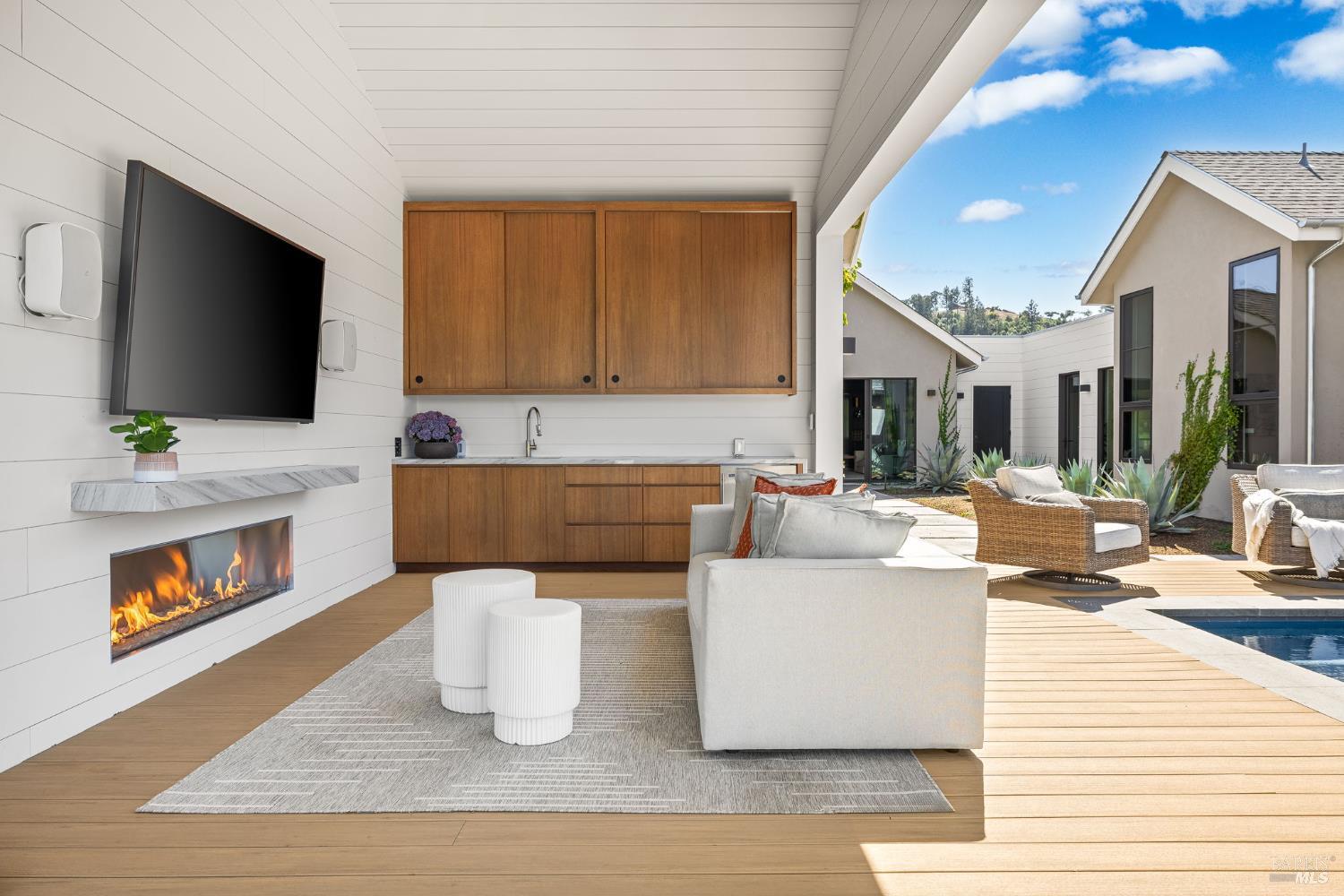 987 Mark West Springs Road