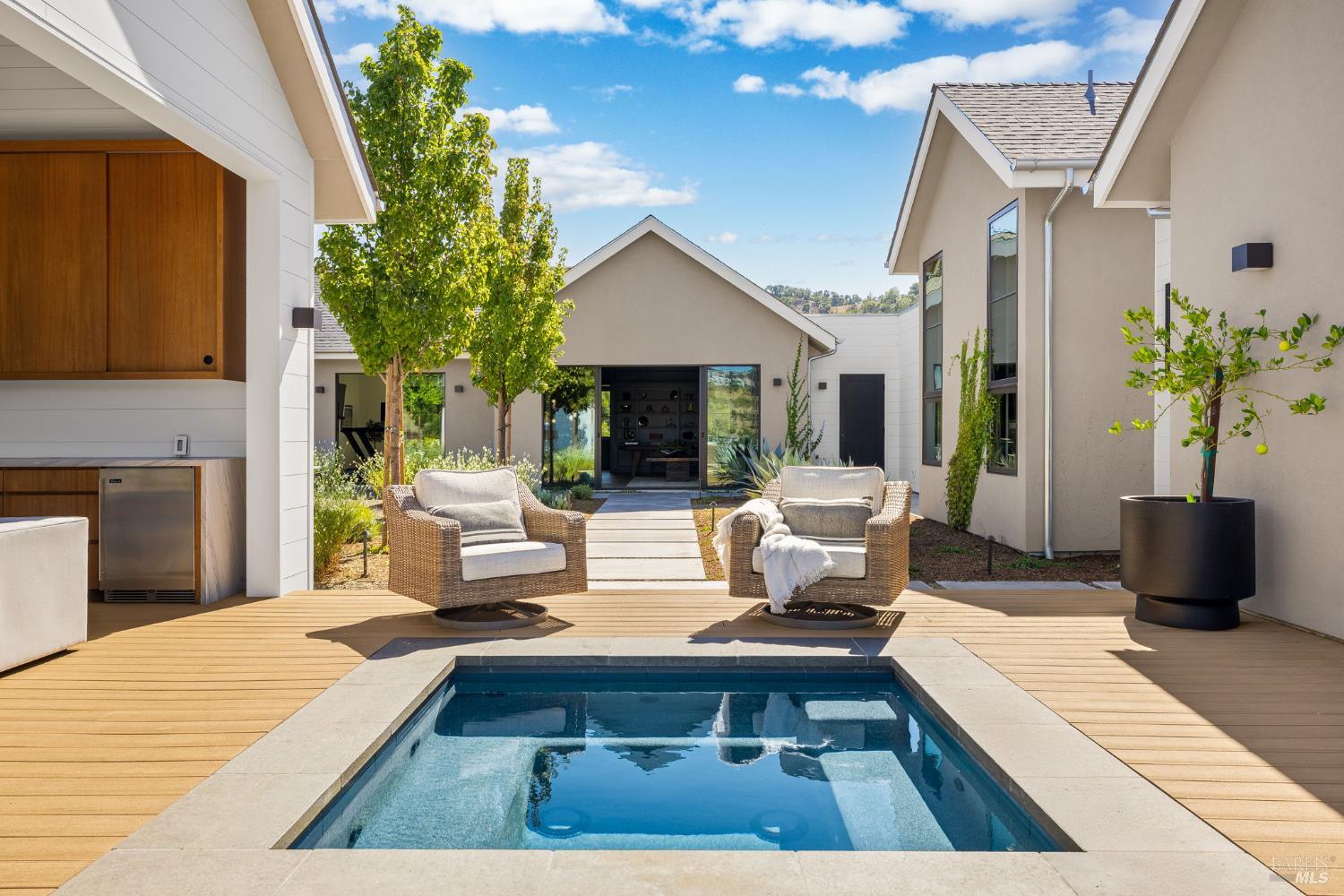 987 Mark West Springs Road