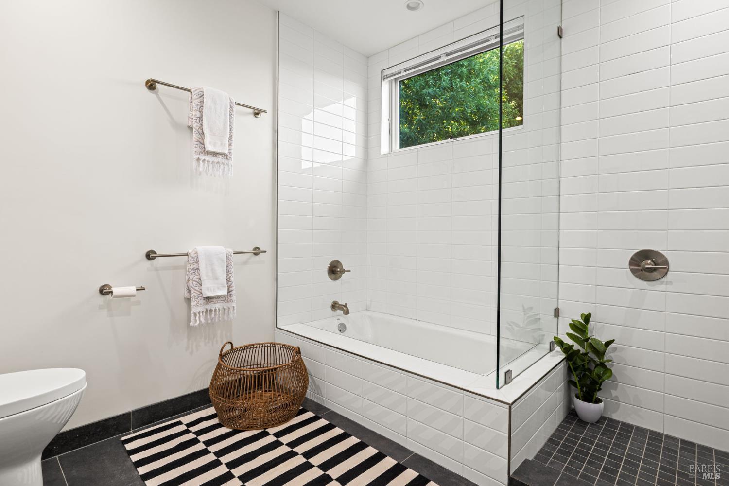 987 Mark West Springs Road