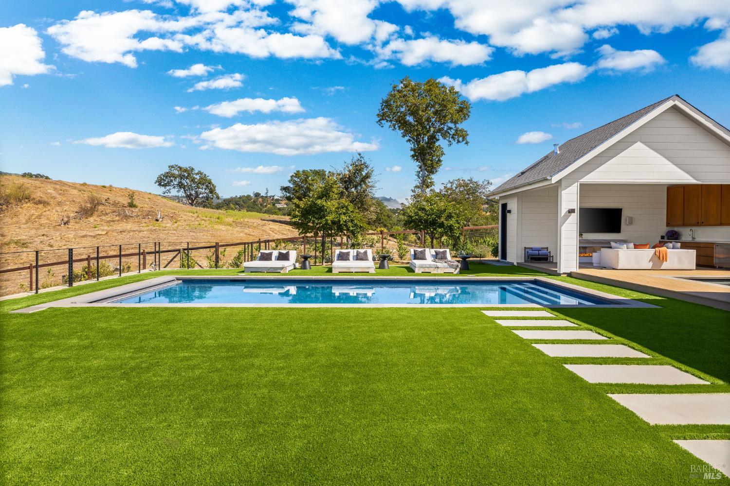 987 Mark West Springs Road