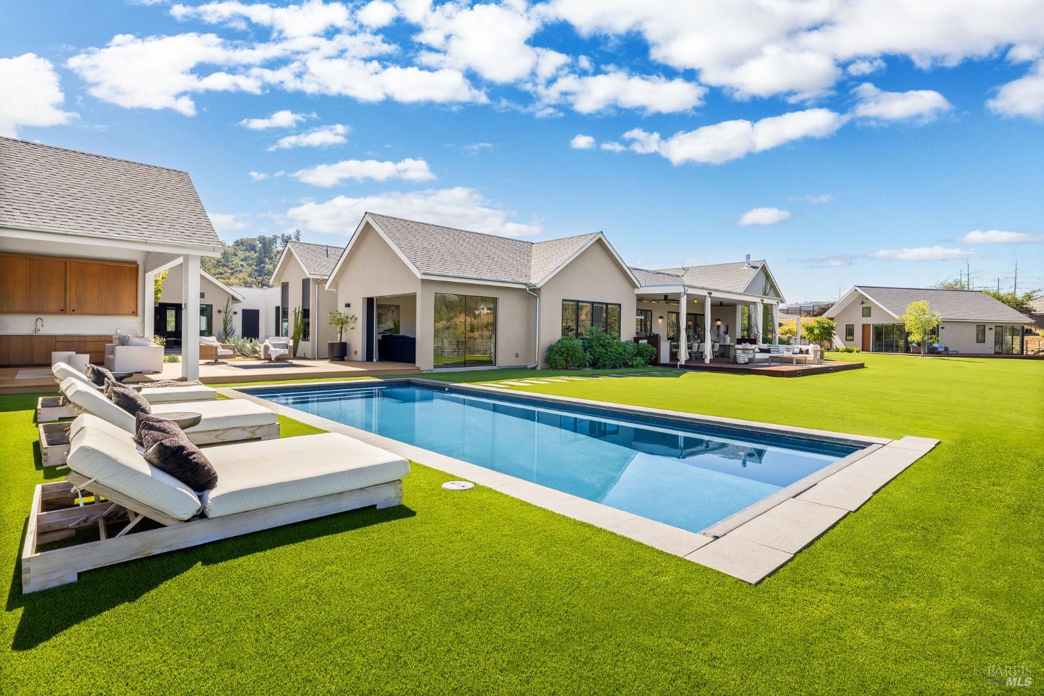 987 Mark West Springs Road