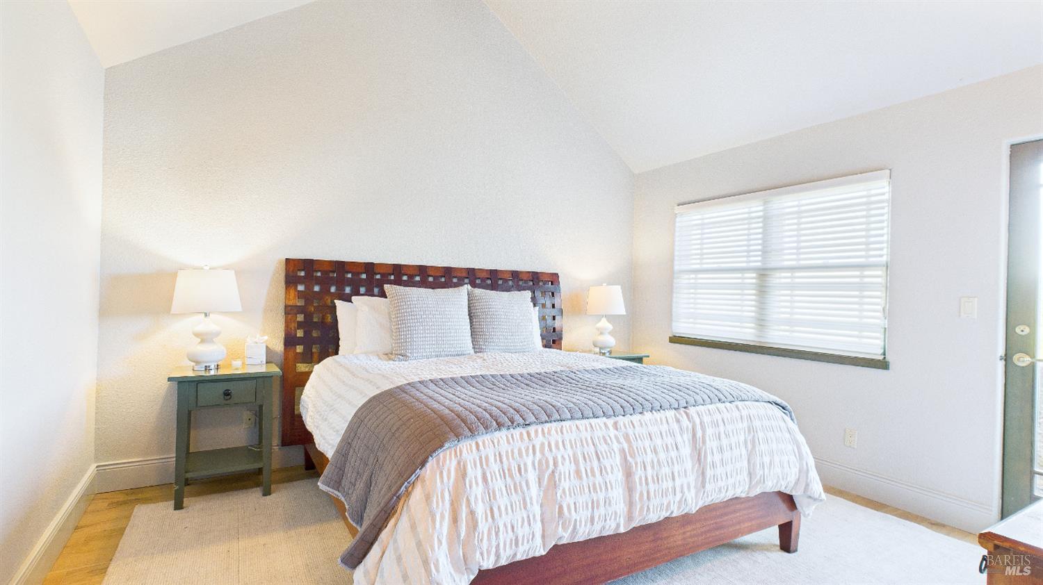 3225 W Dry Creek Road