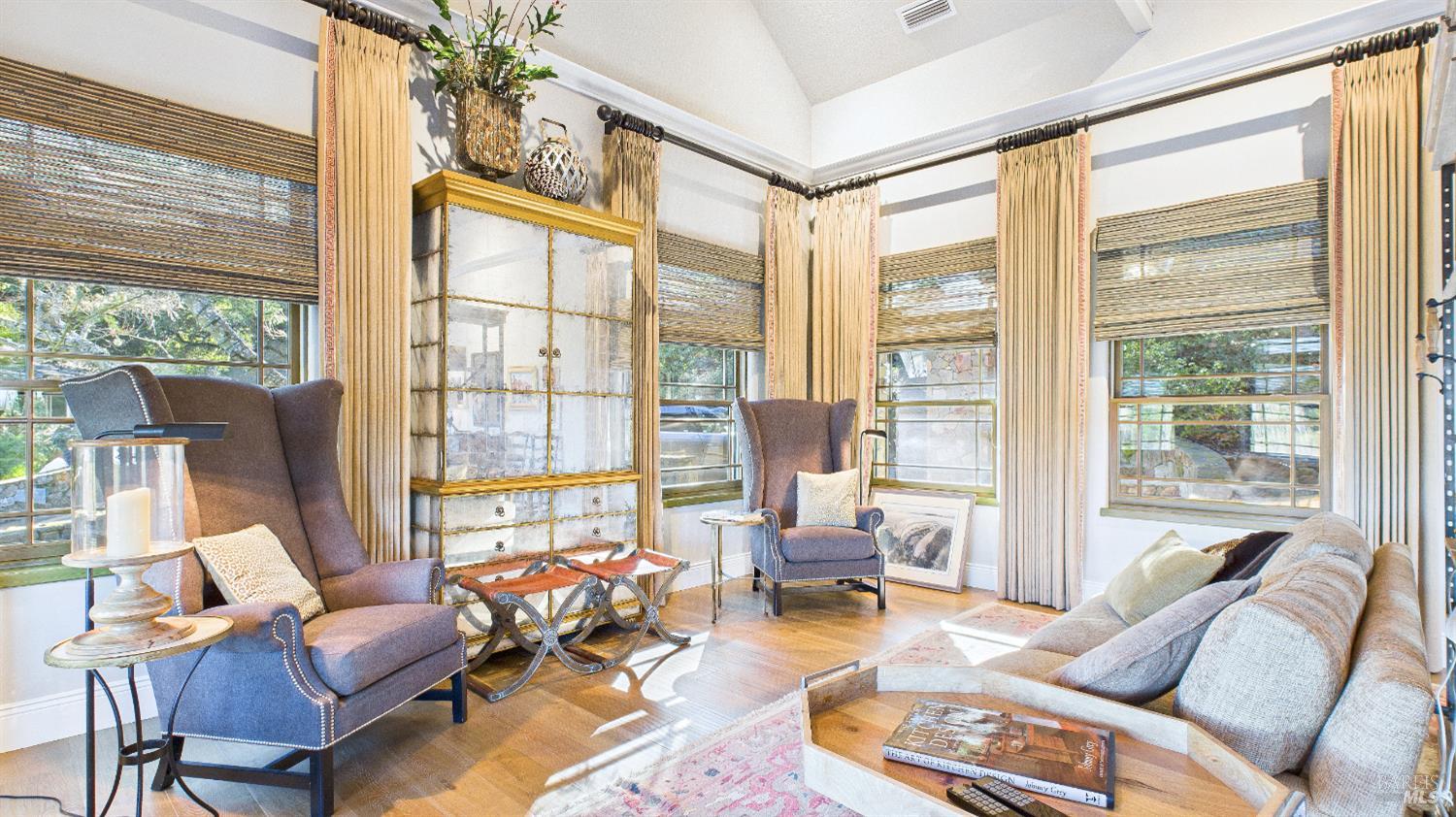 3225 W Dry Creek Road