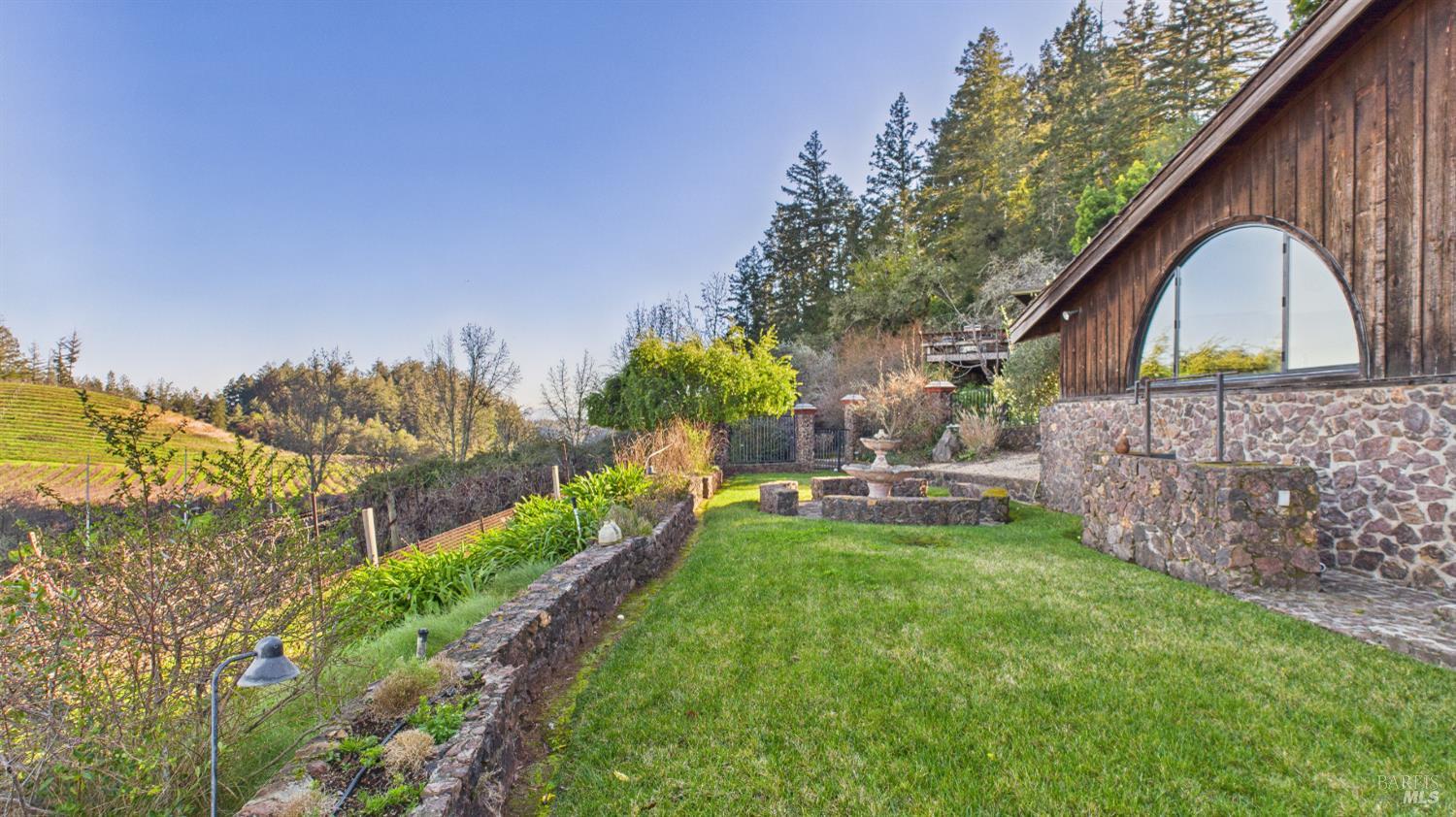 3225 W Dry Creek Road