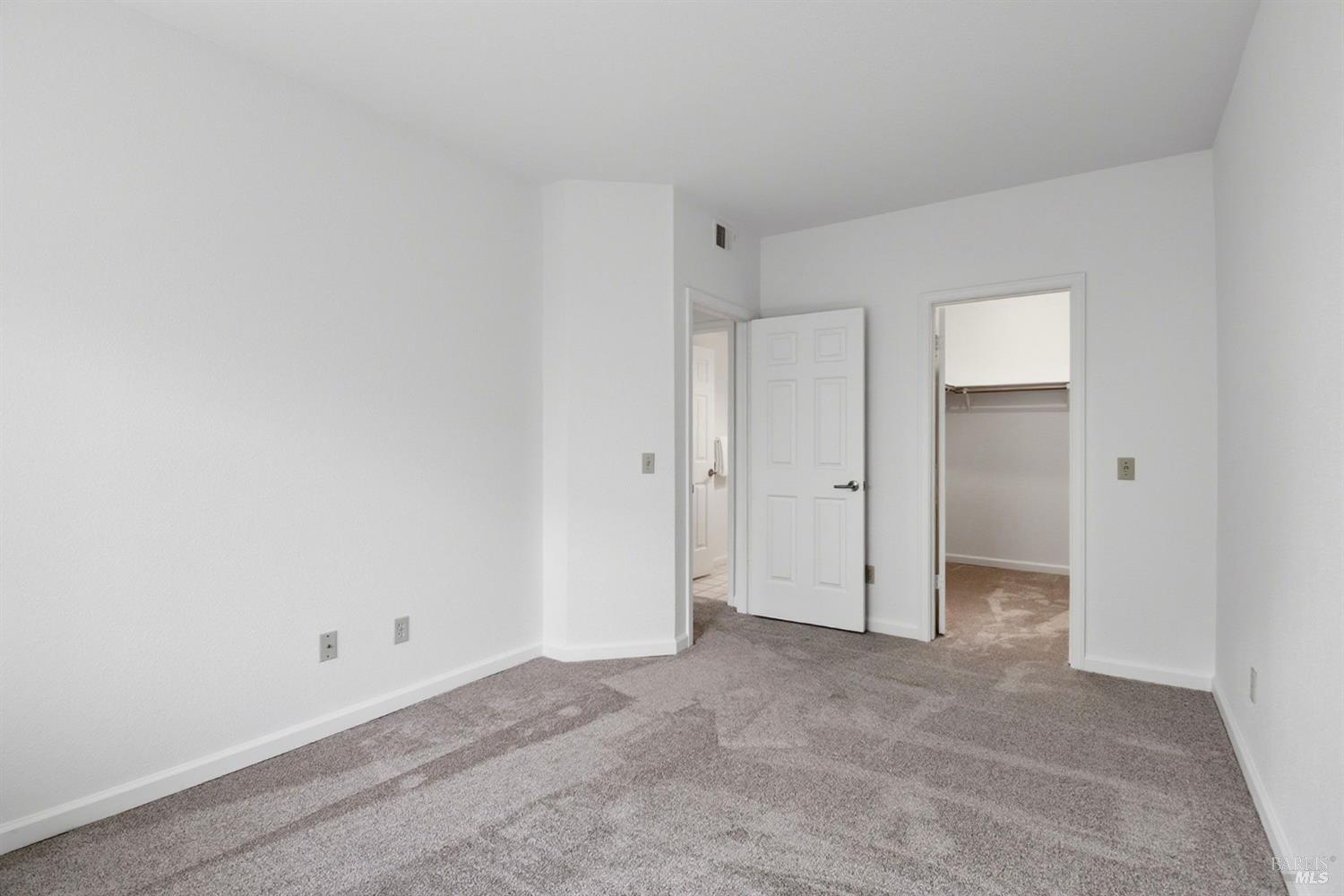 2016 Stonefield Lane