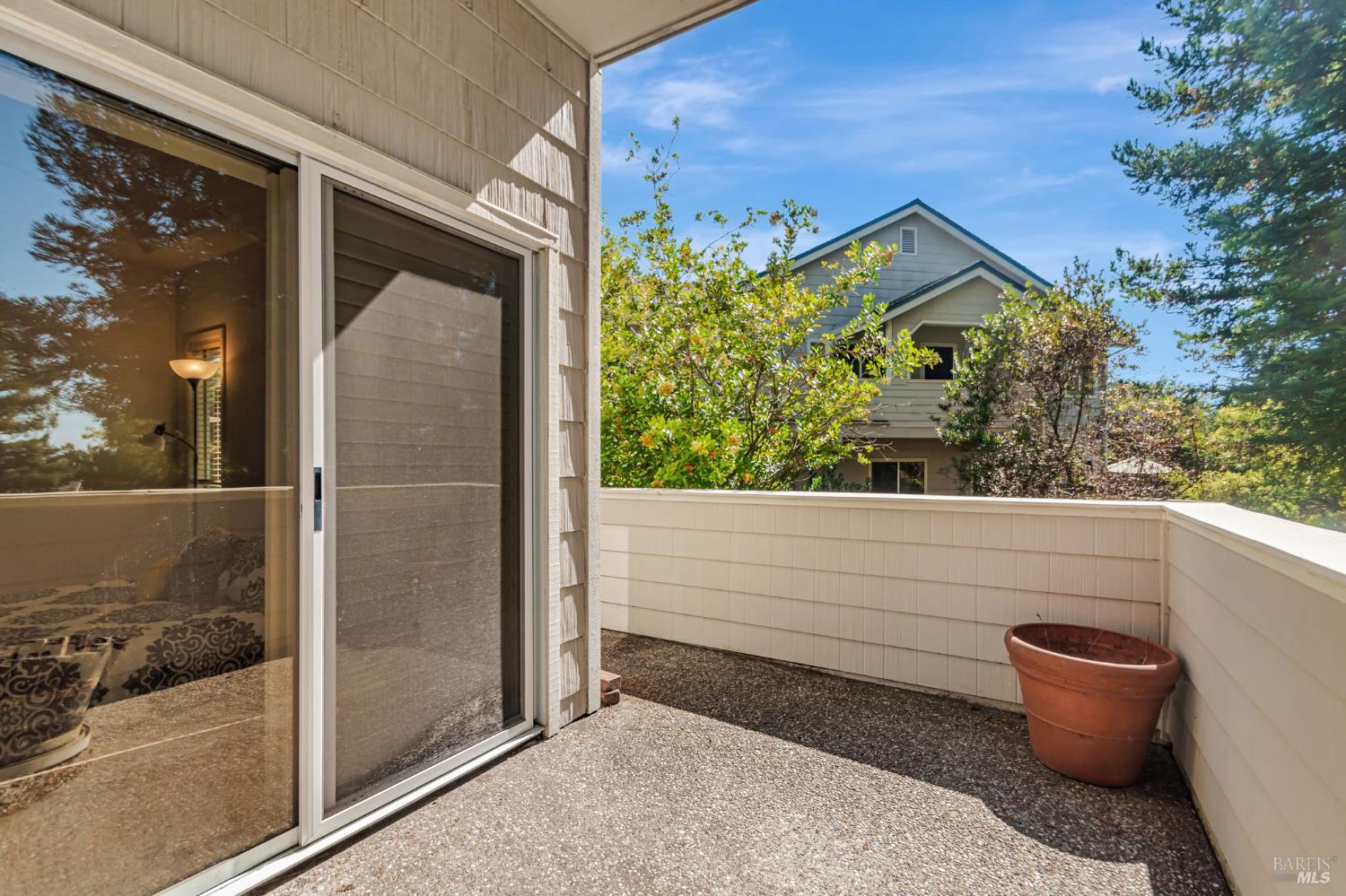 2016 Stonefield Lane
