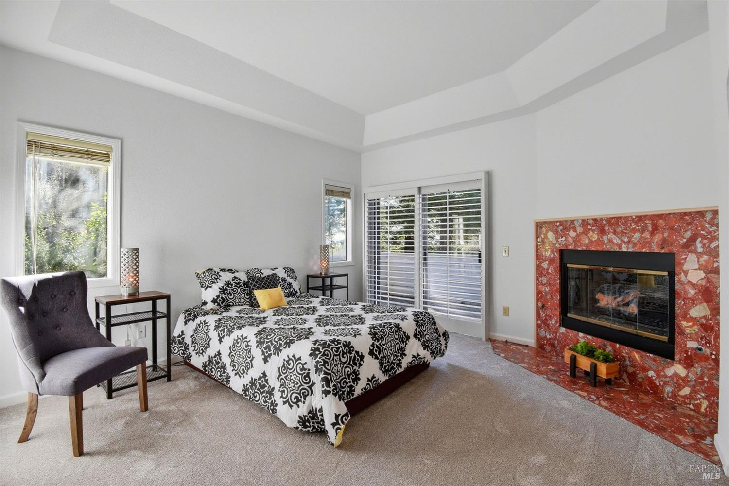 2016 Stonefield Lane