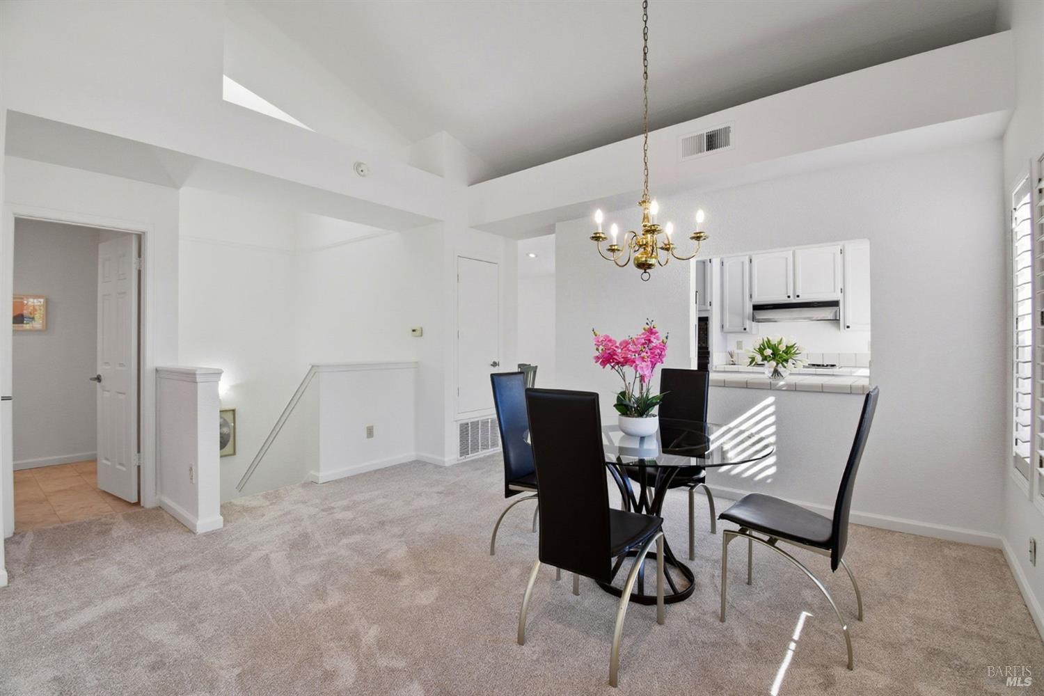 2016 Stonefield Lane