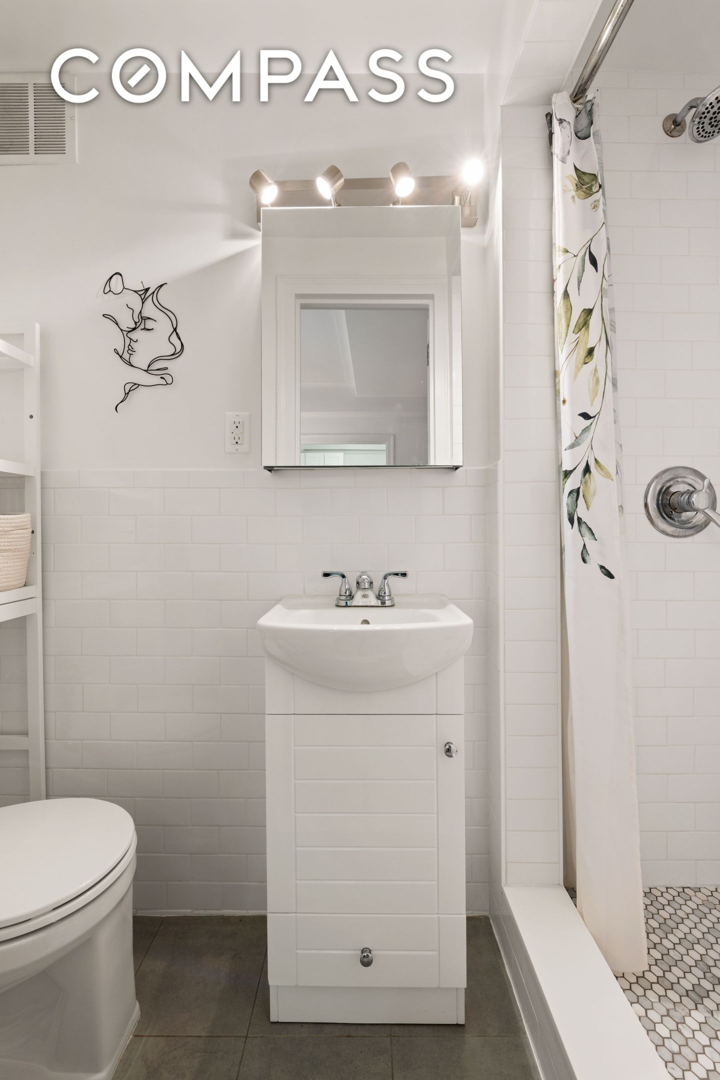 33 Riverside Drive 4D