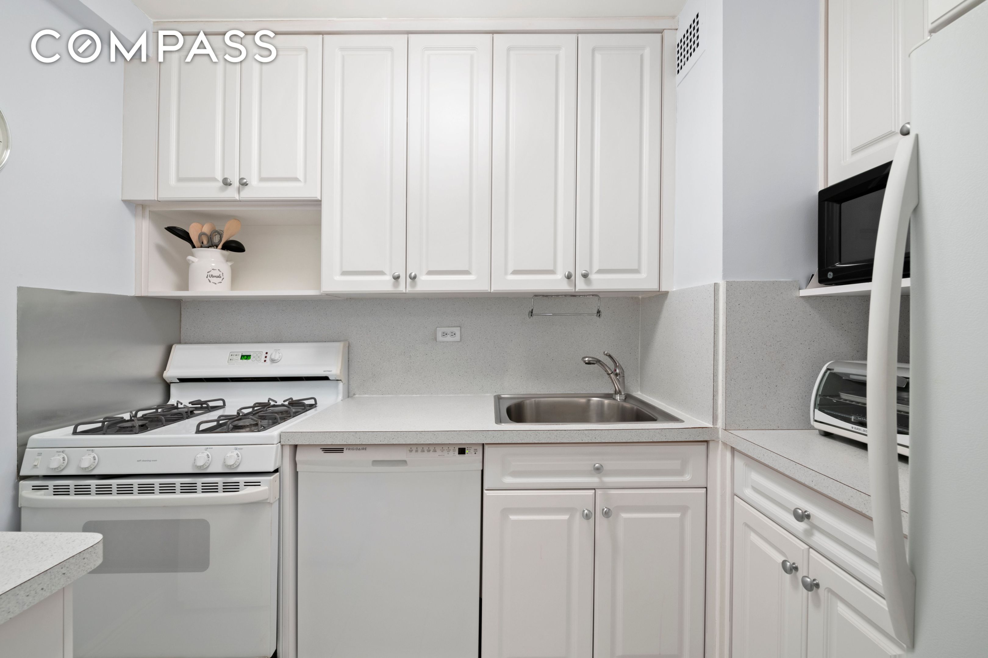 201 E 21st Street 7A