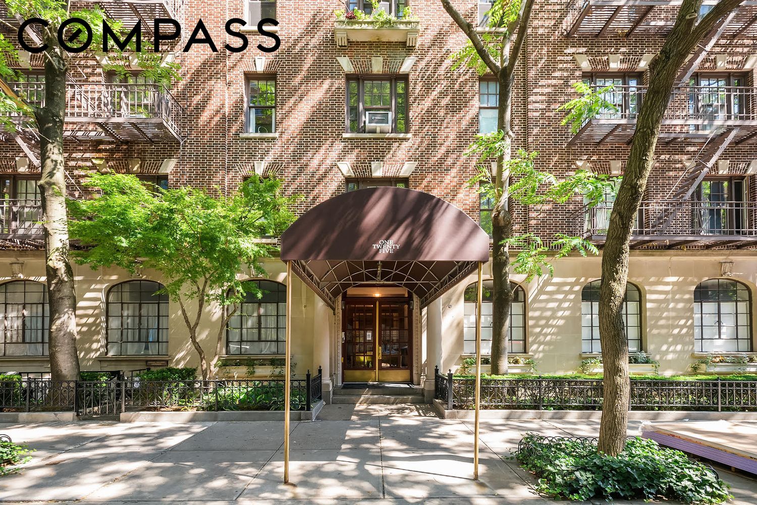 125 W 12th Street 4D