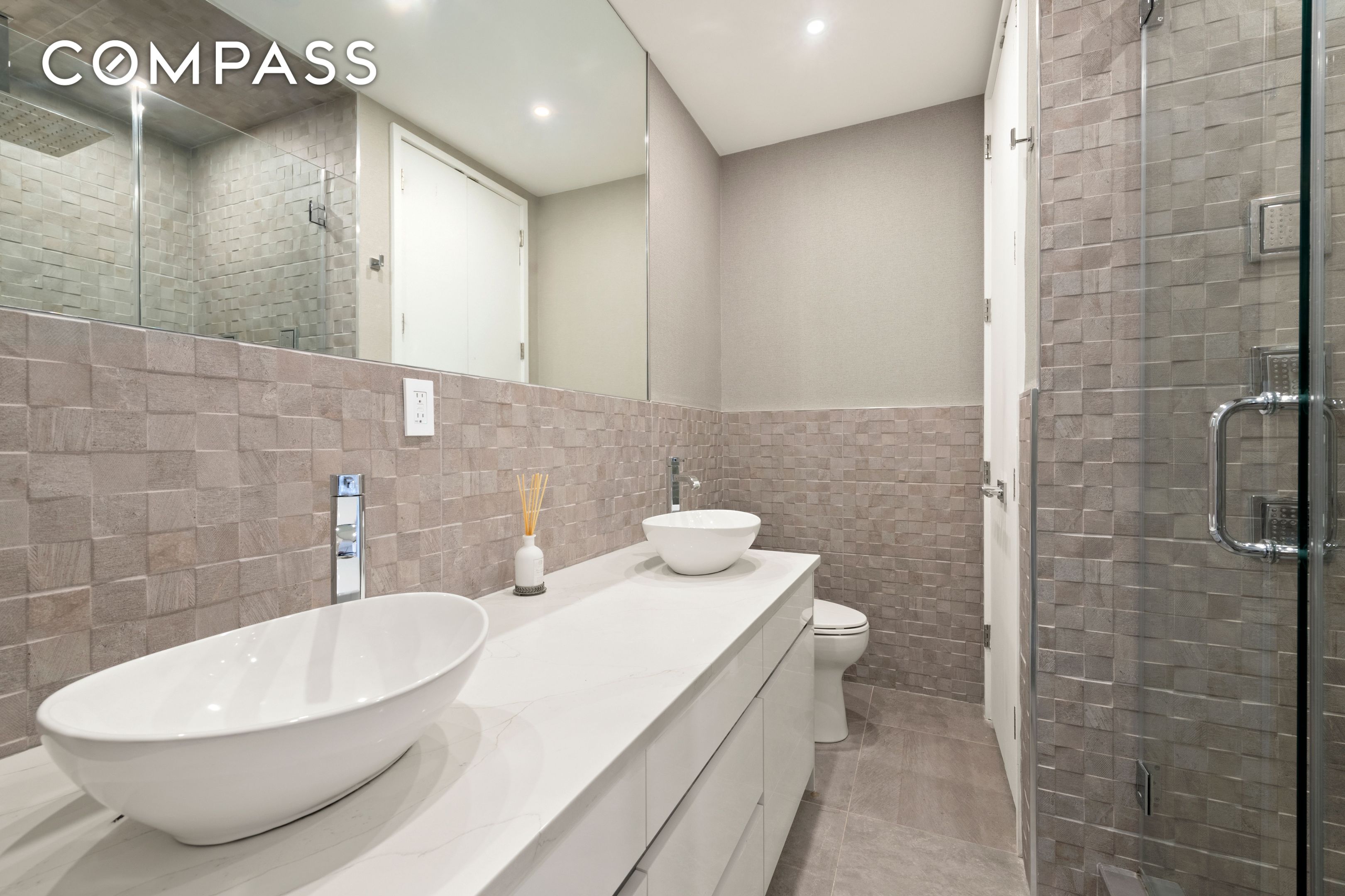 167 E 61st Street 15D