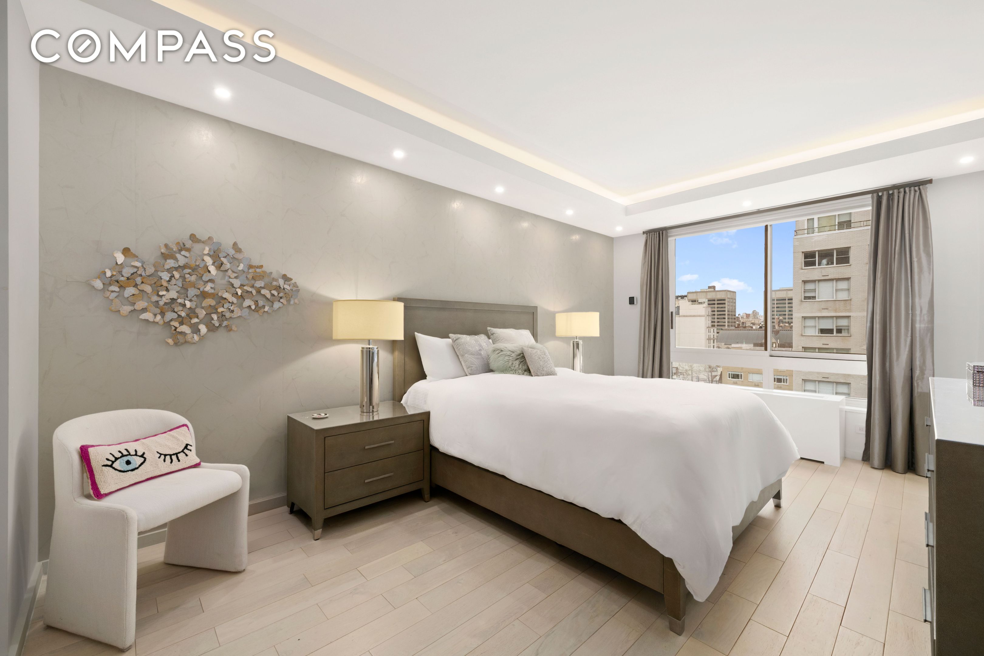 167 E 61st Street 15D