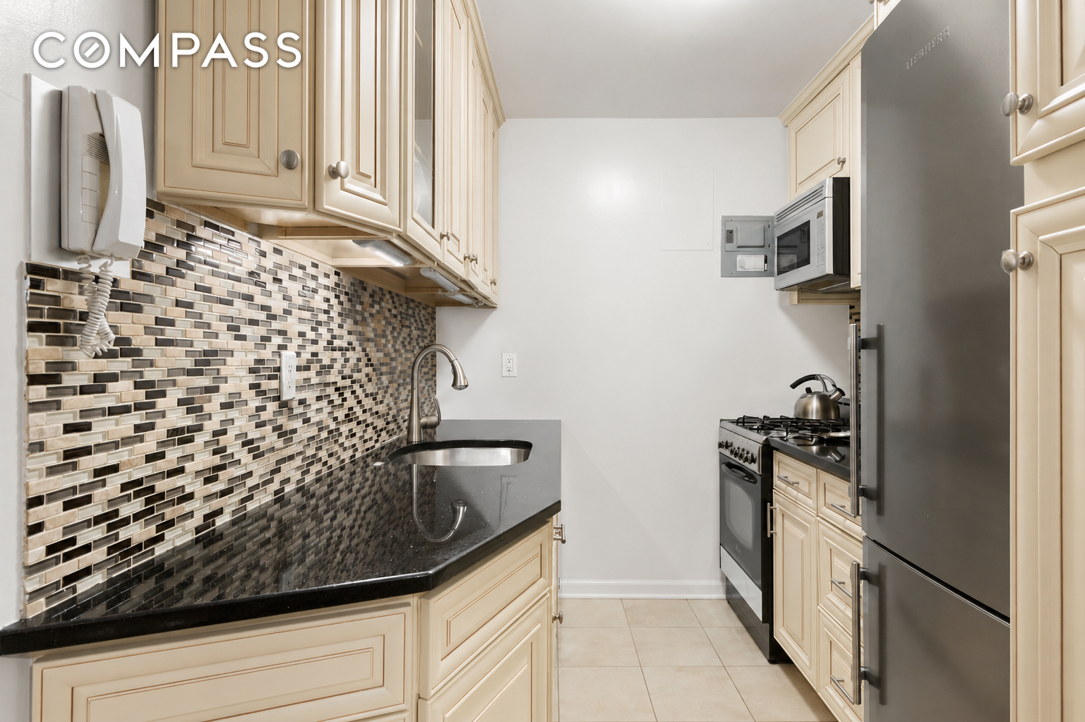 201 E 21st Street 5G