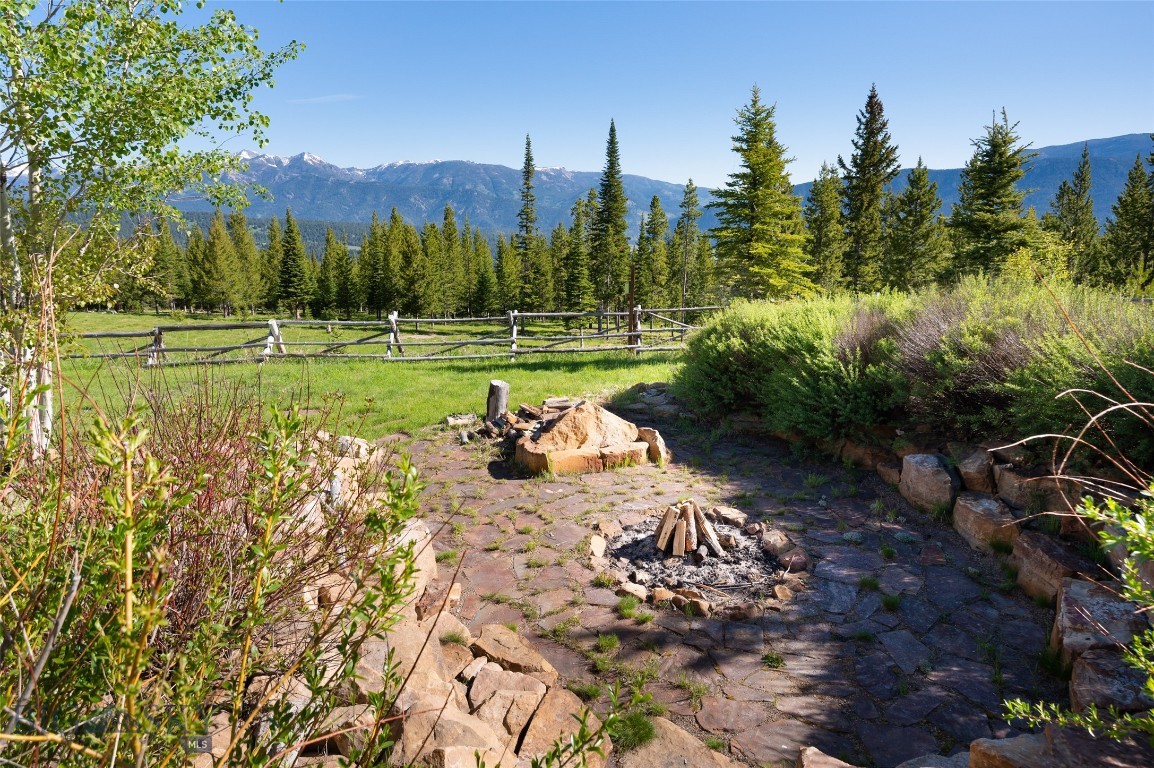 450 Beaver Creek West Road