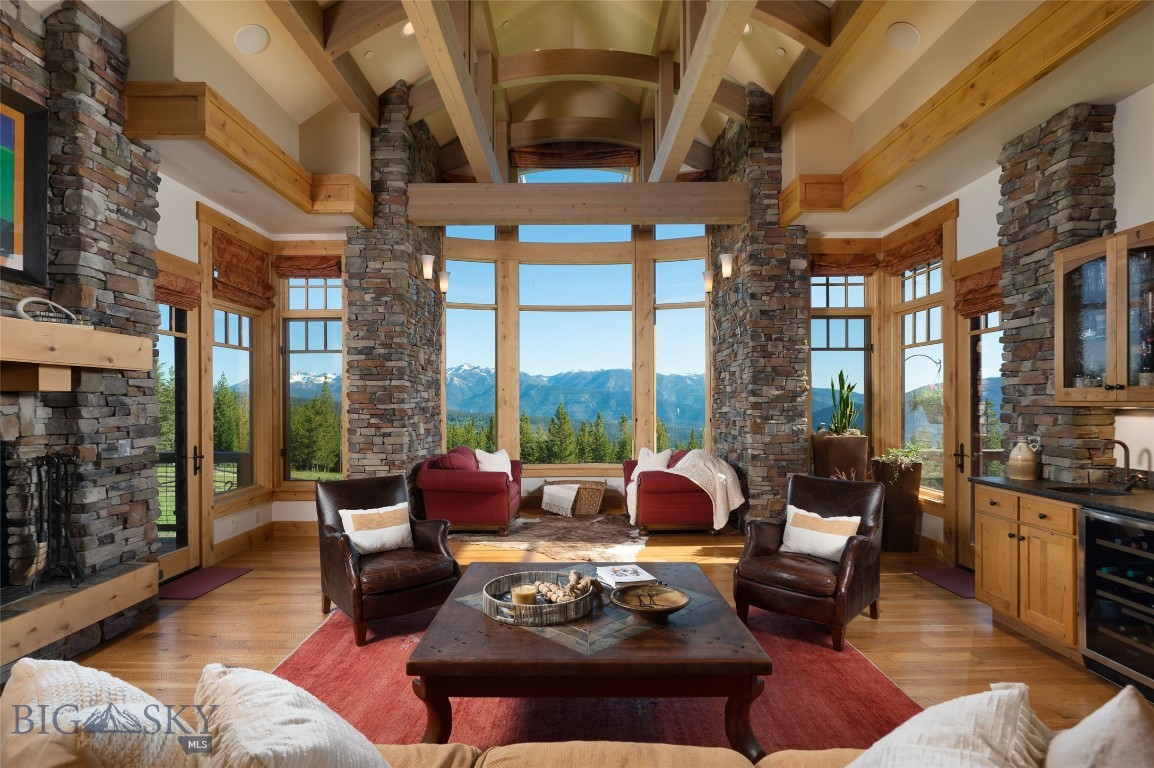 450 Beaver Creek West Road