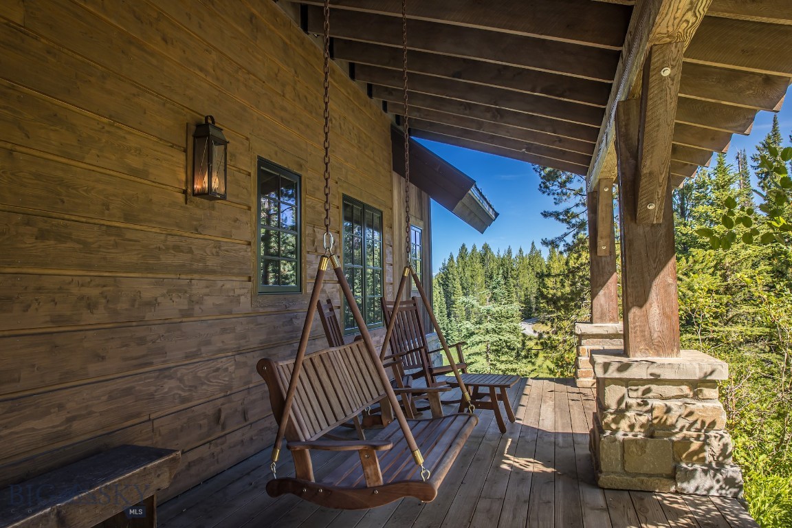 475 Eagle View Trail