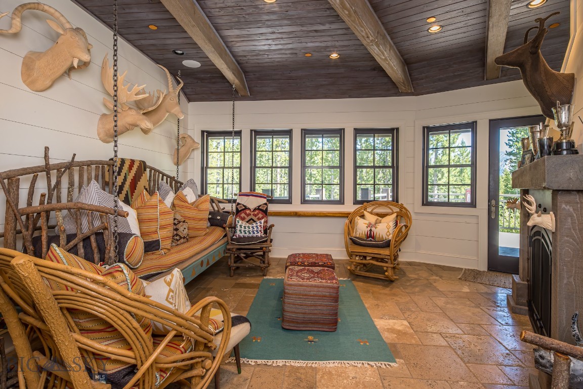 475 Eagle View Trail