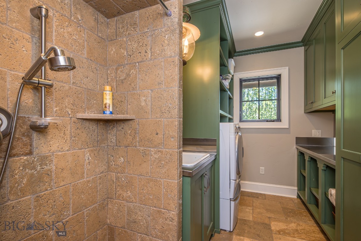 475 Eagle View Trail