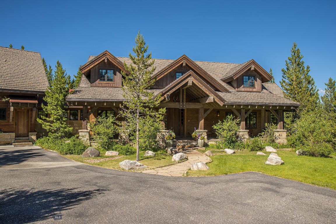 475 Eagle View Trail