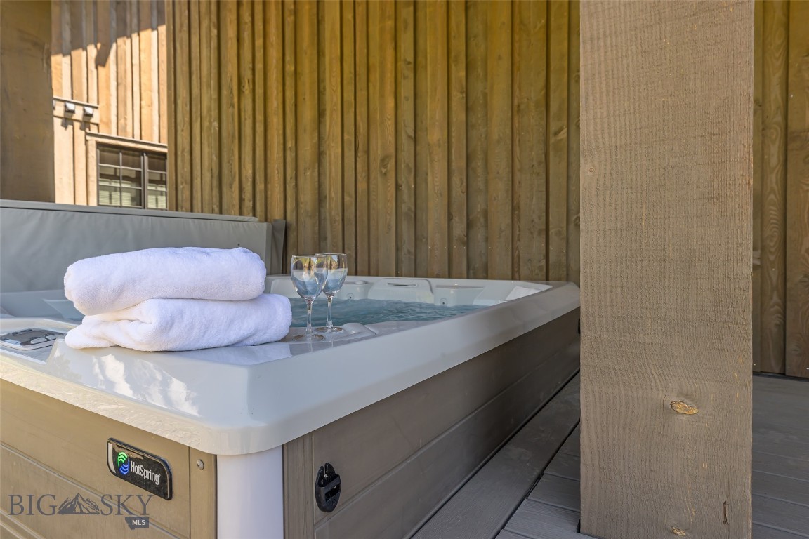 23 Upper Moose Hill Road