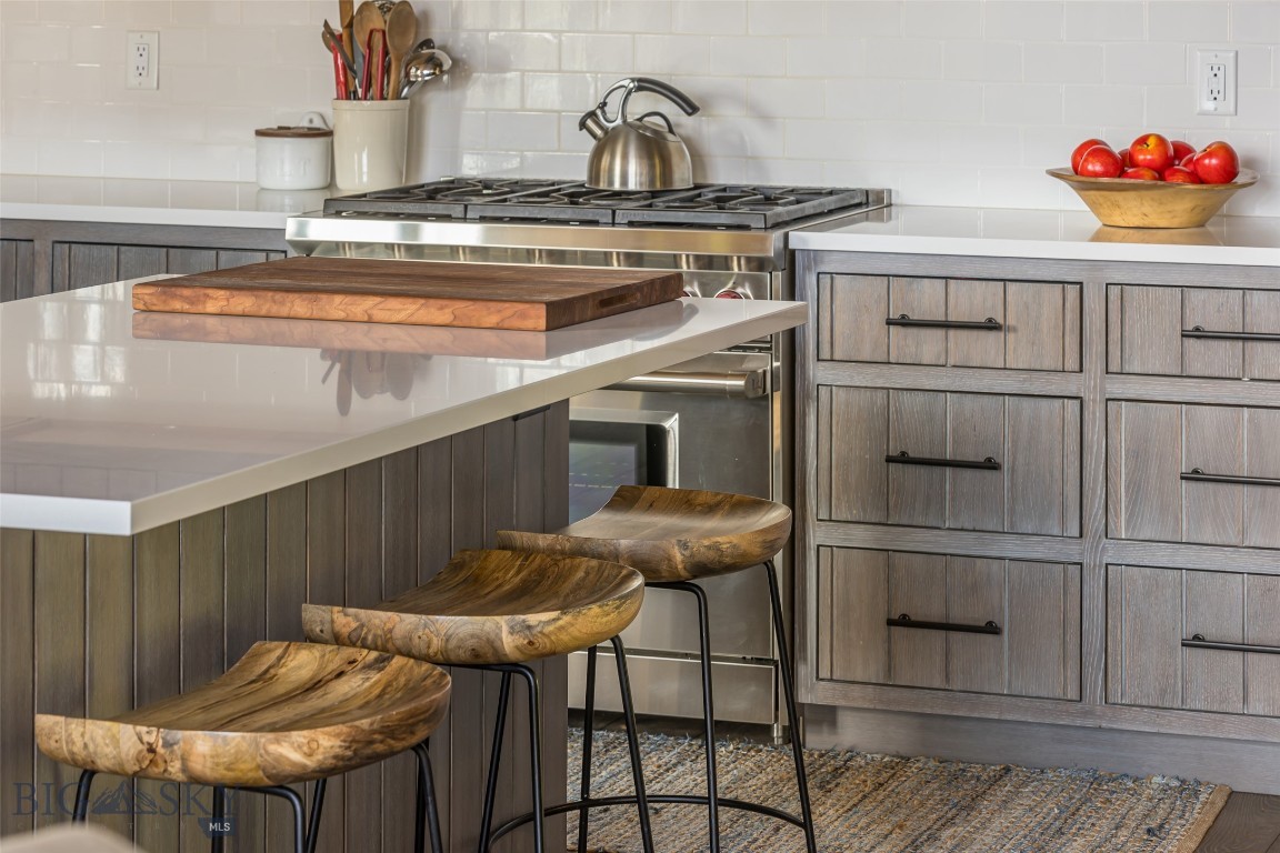 23 Upper Moose Hill Road