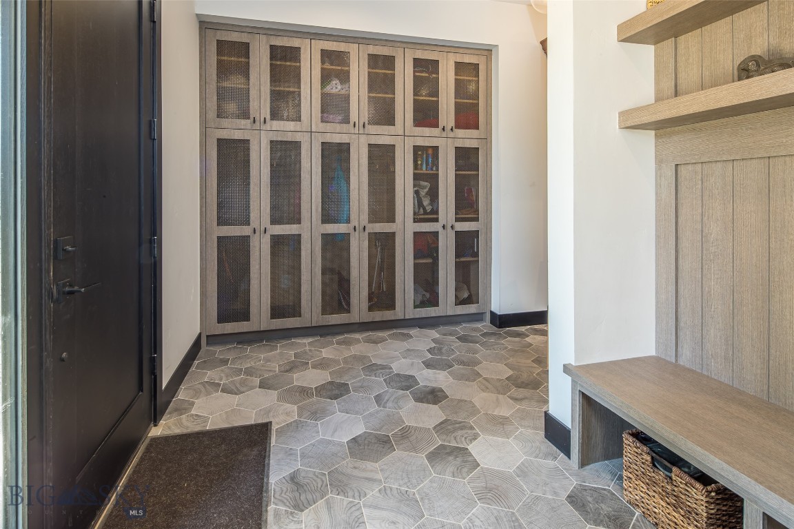 23 Upper Moose Hill Road