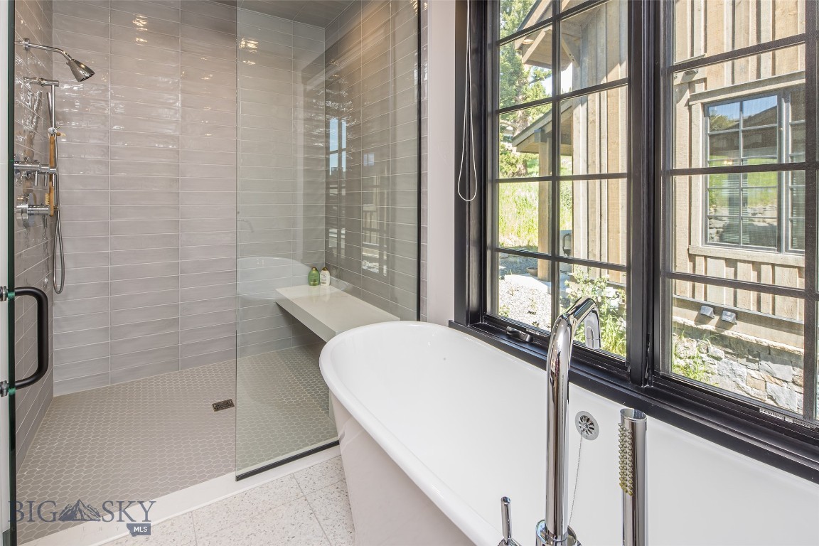 23 Upper Moose Hill Road