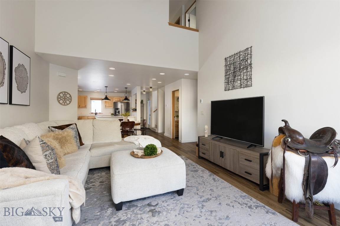 27 Antler Drop Court