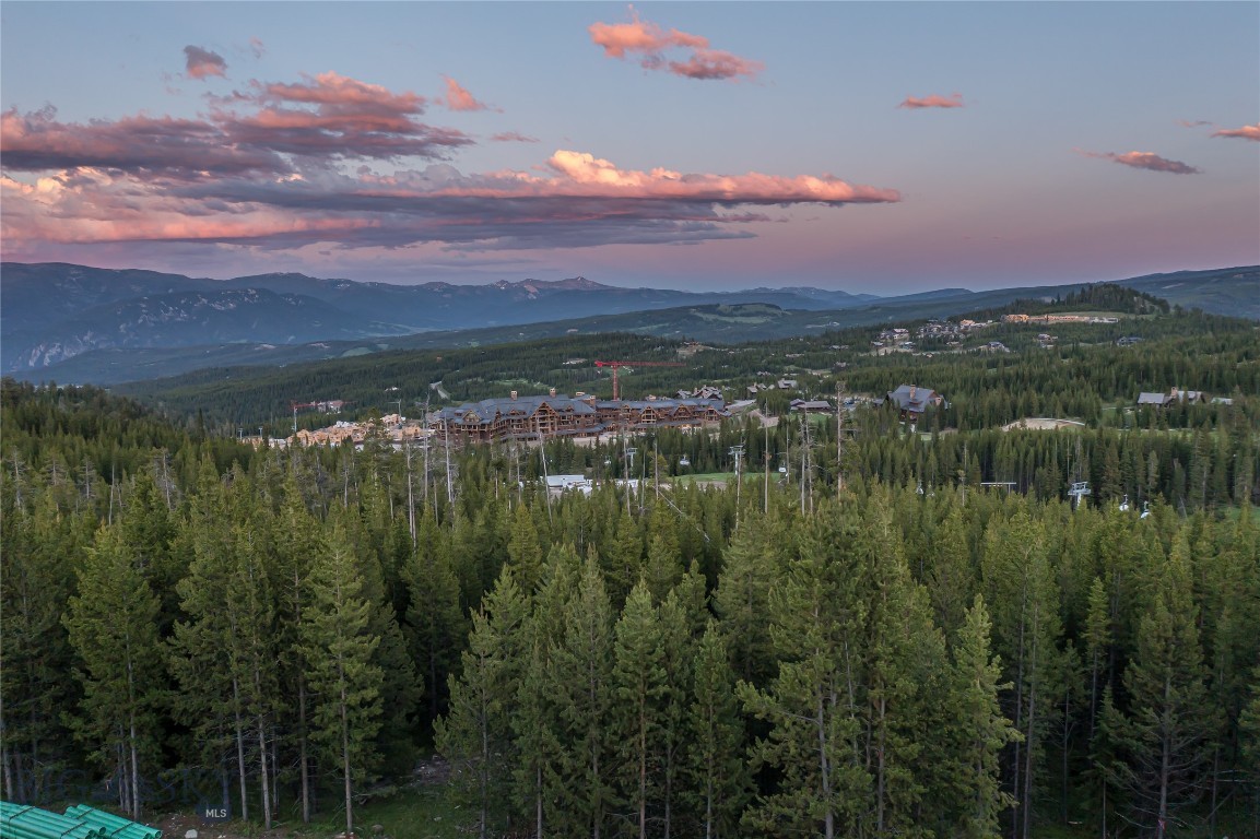 Lot 9 Highlands West