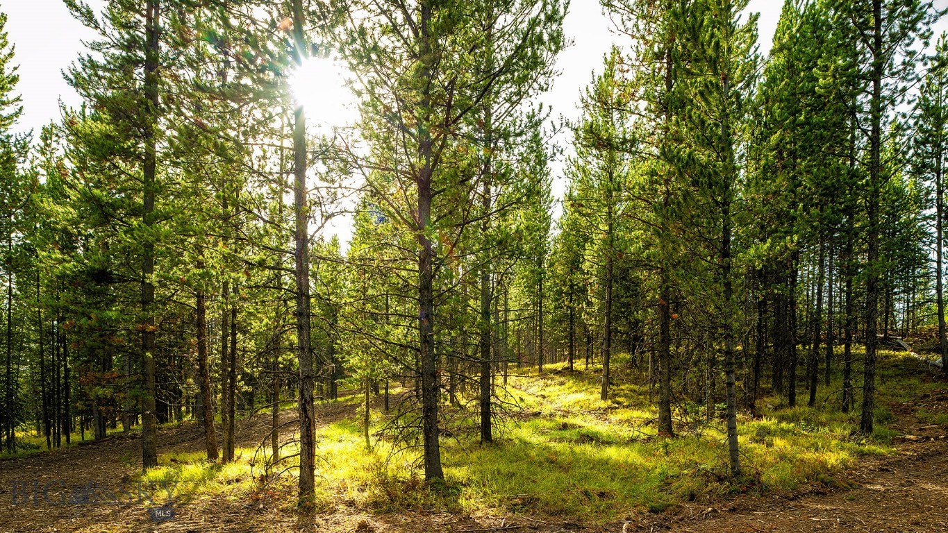 Lot 9 Highlands West