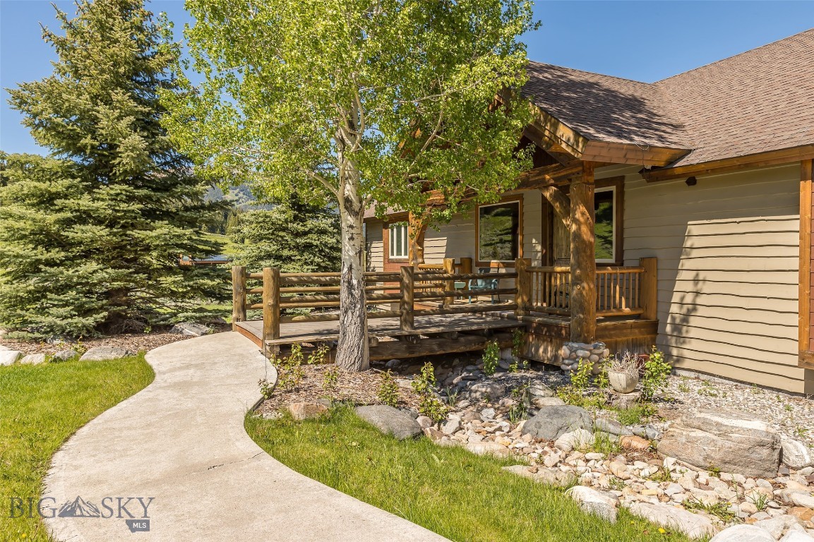 260 Running Dog Road