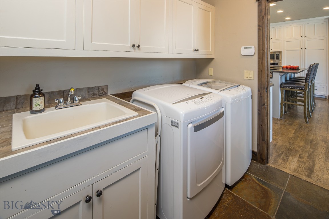 260 Running Dog Road