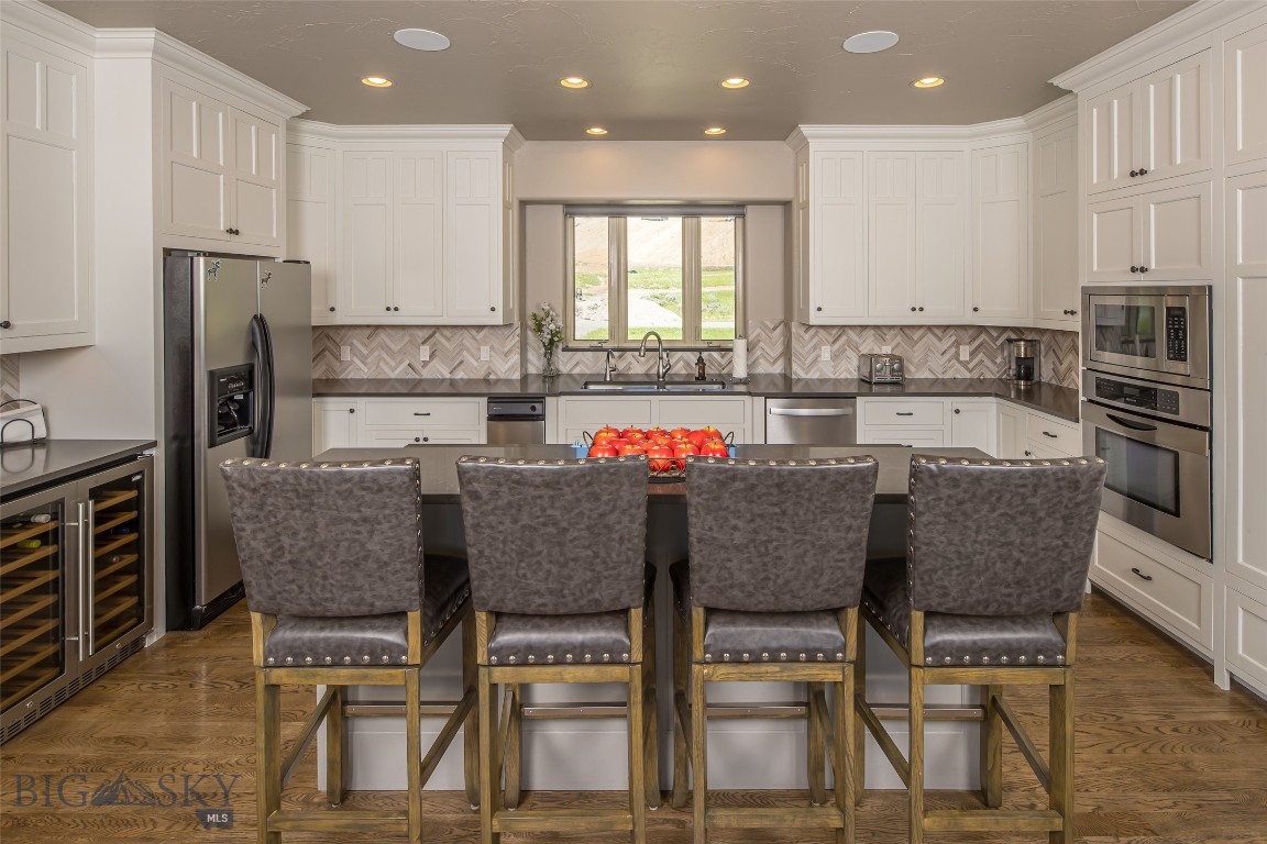 260 Running Dog Road