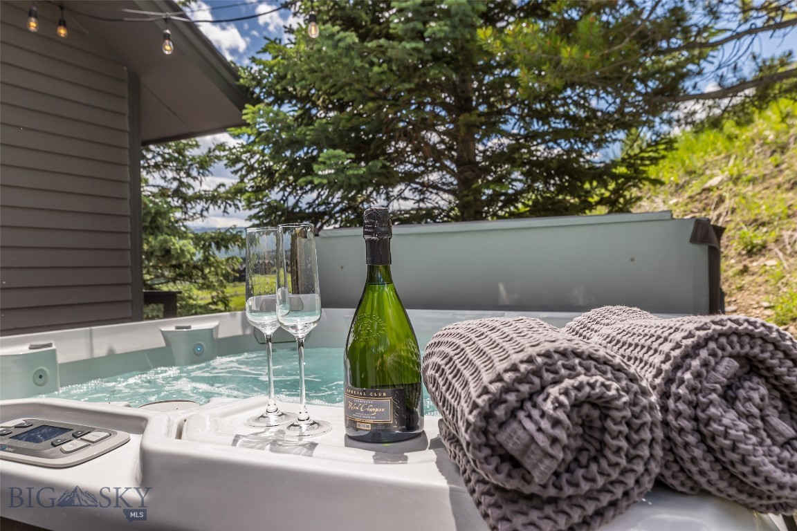 2265 Little Coyote Road