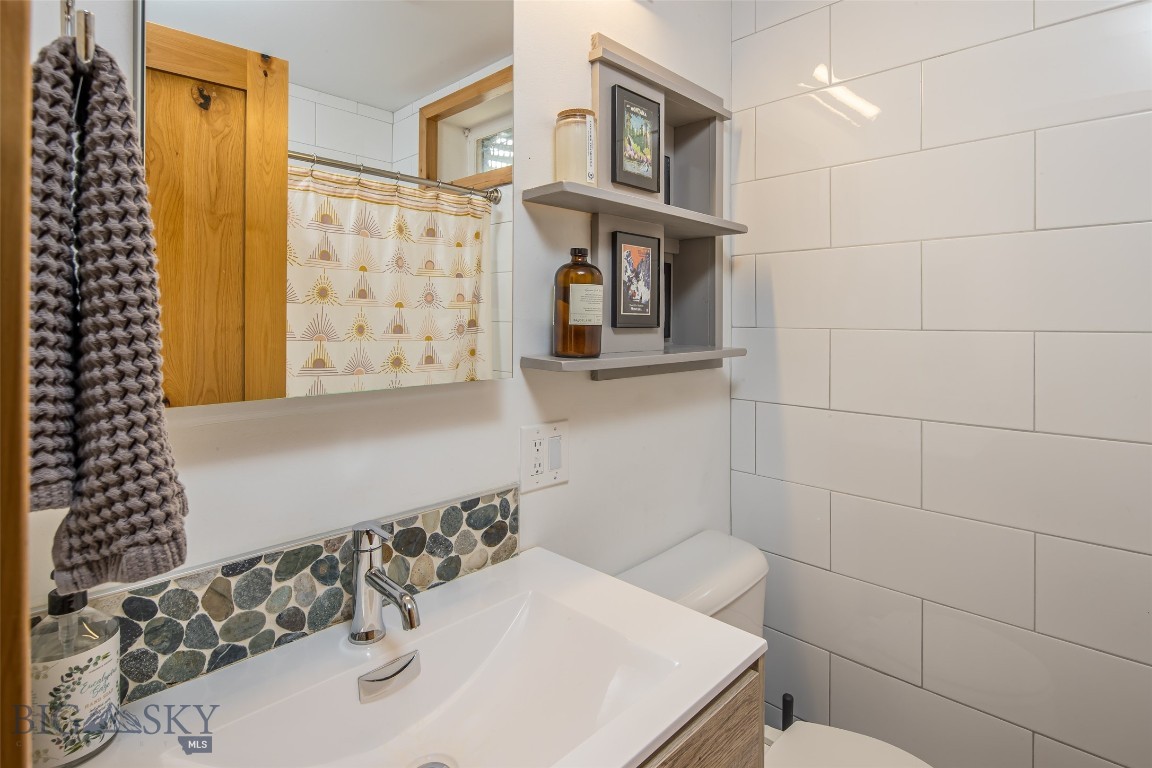 2265 Little Coyote Road