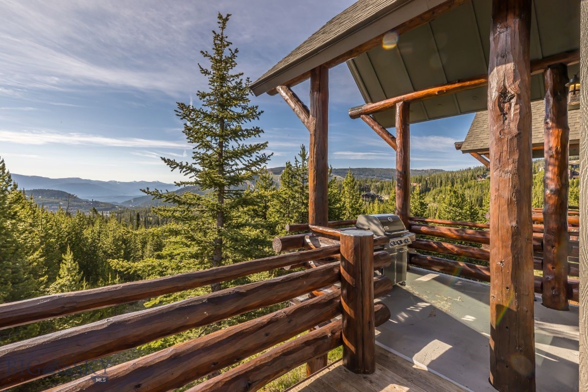 12 Lower Saddle Ridge Road R2