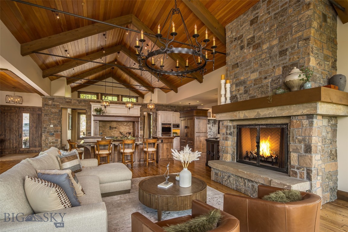 730 Eagle View Trail