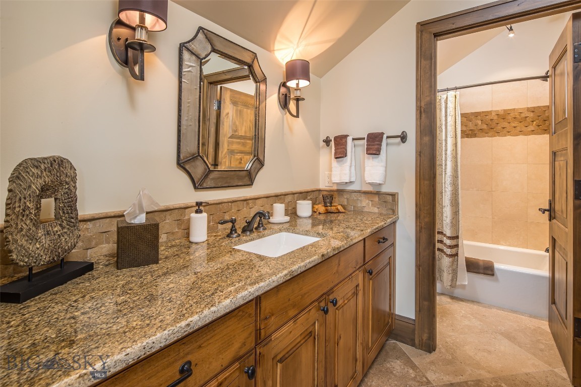 730 Eagle View Trail