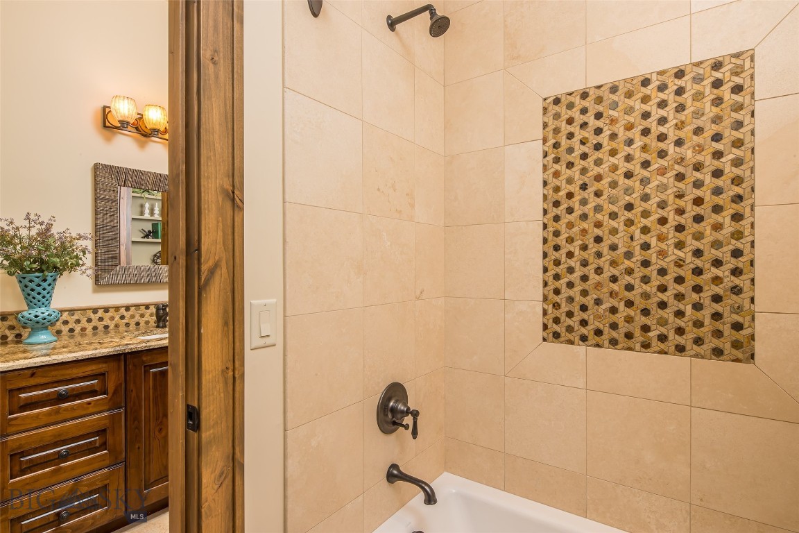 730 Eagle View Trail