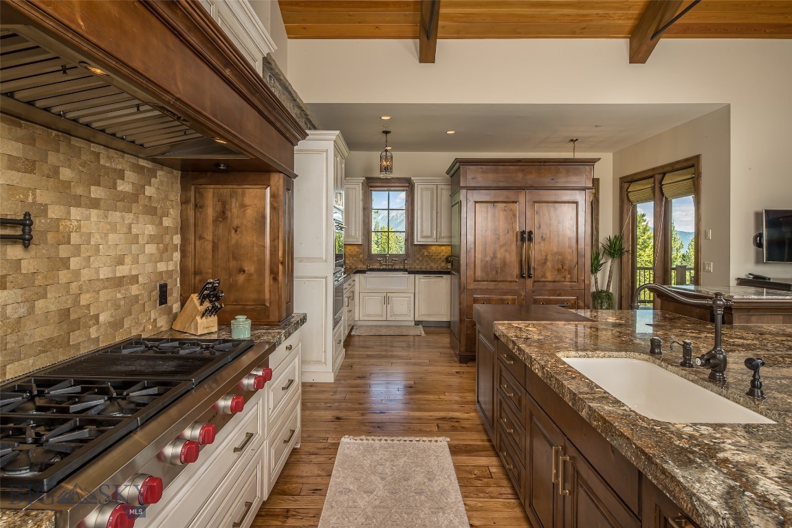 730 Eagle View Trail