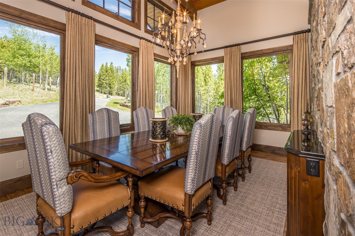 730 Eagle View Trail