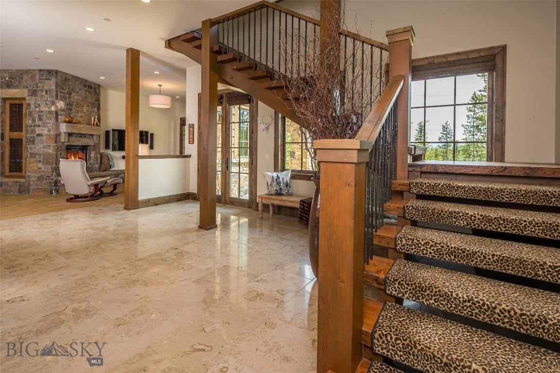 730 Eagle View Trail