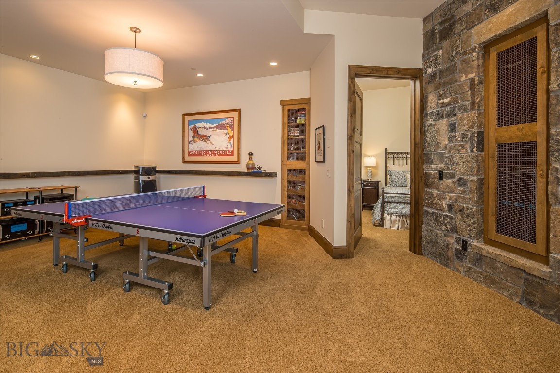 730 Eagle View Trail