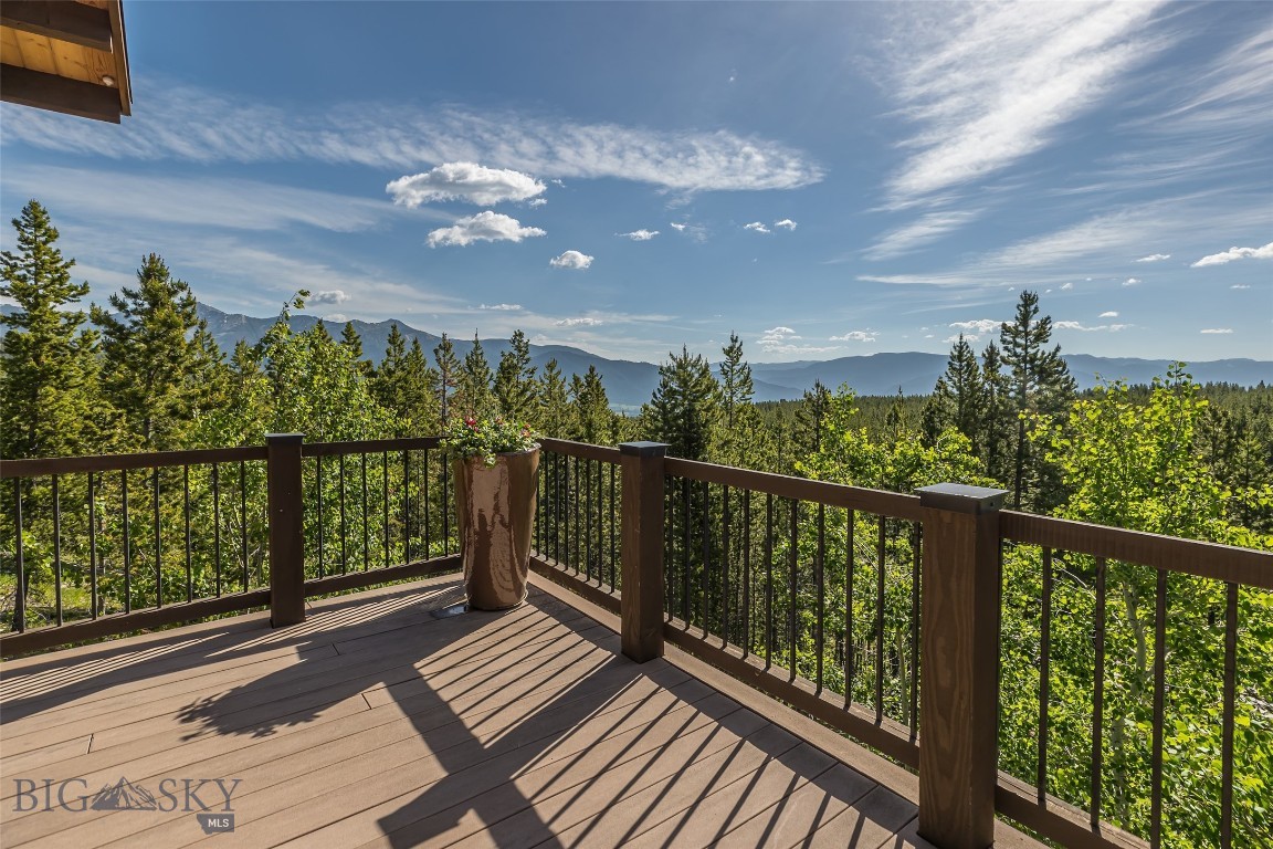 730 Eagle View Trail