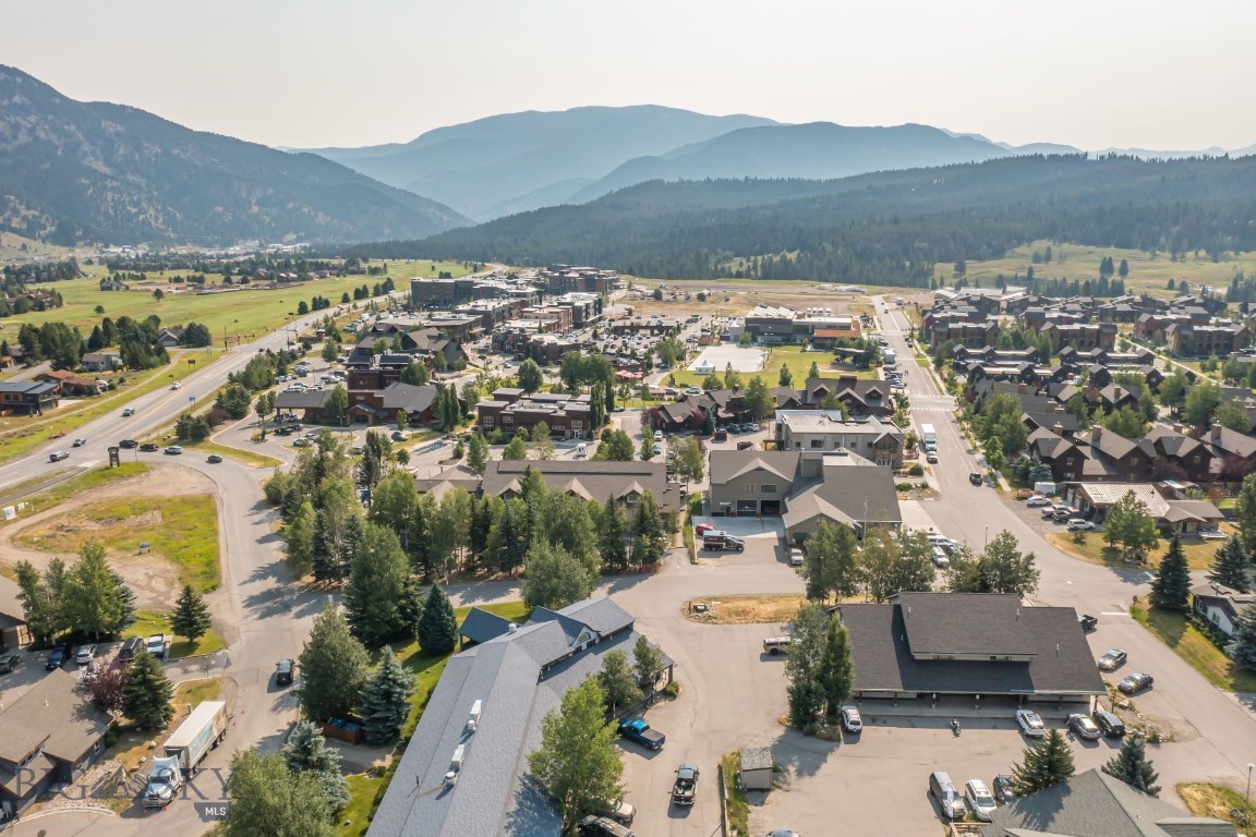 115 Aspen Leaf Drive 1E