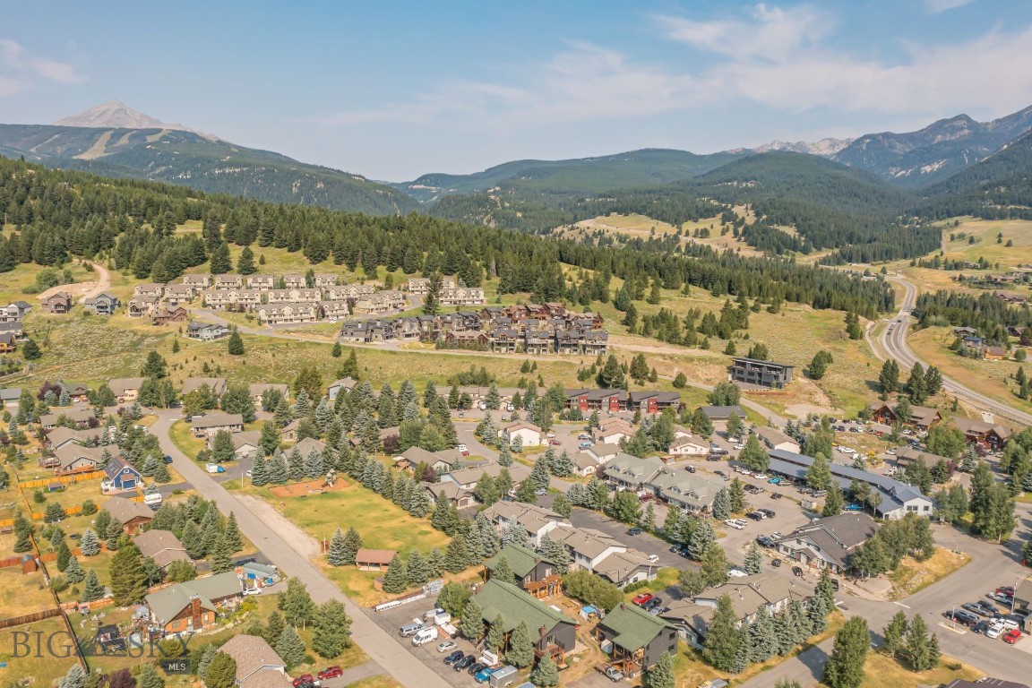 115 Aspen Leaf Drive 1E