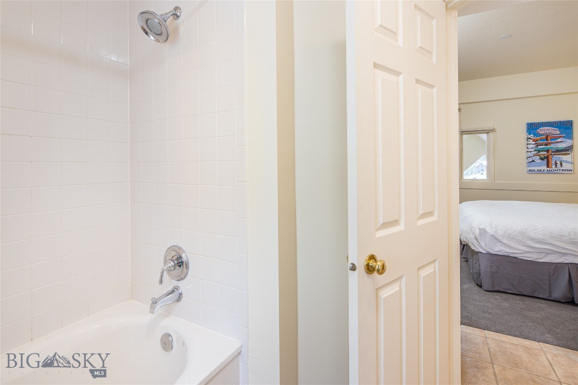 7 Saddle Ridge Road J3