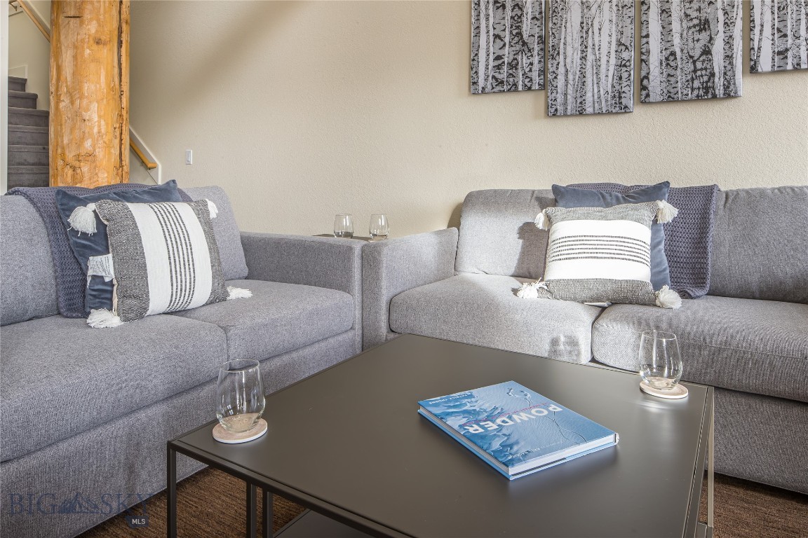 7 Saddle Ridge Road J3