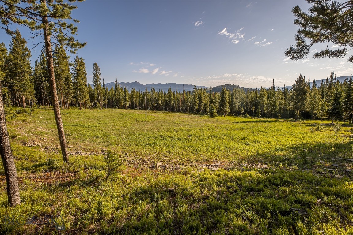 TBD Charlie Russell Loop Lot #21